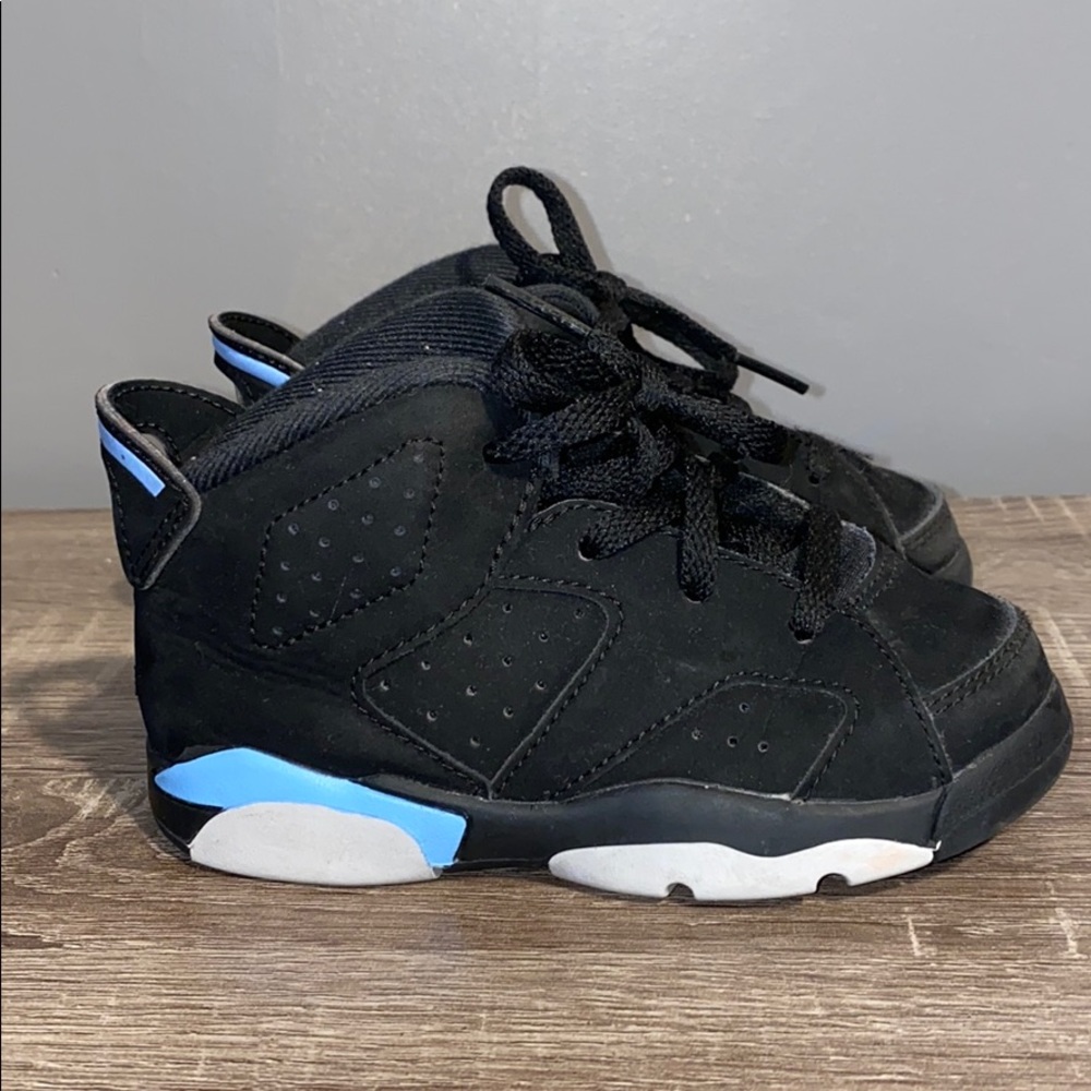 Infant Jordan 6 Sneakers